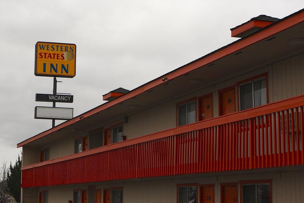 Western States Inn - San Miguel Экстерьер фото